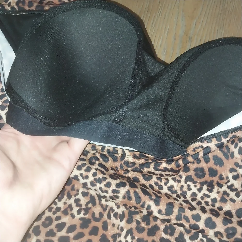 Ruby Ribbon Riviera Leopard Print - Picture 4 of 5